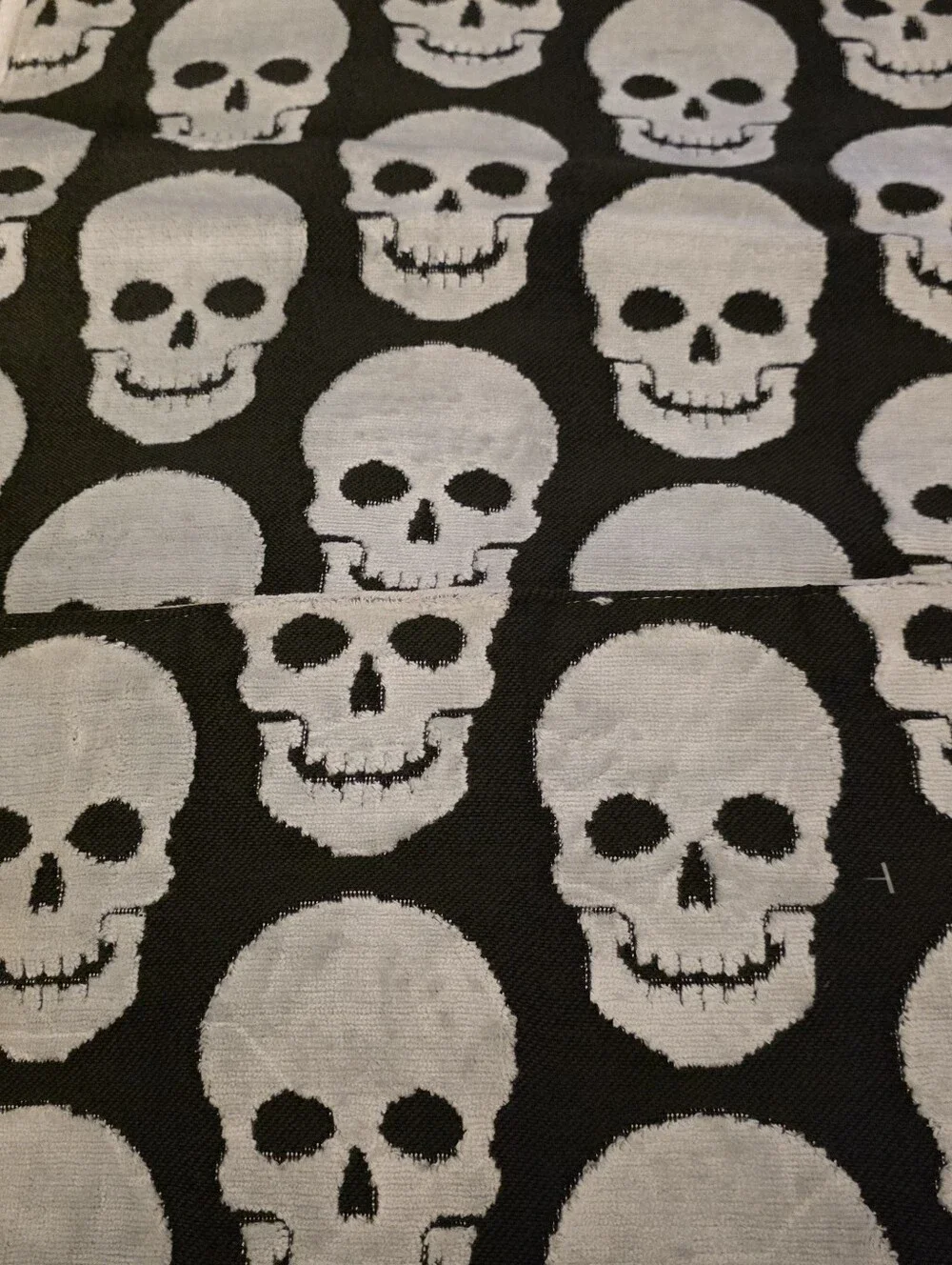 Skull Pattern Black and White Table Runner